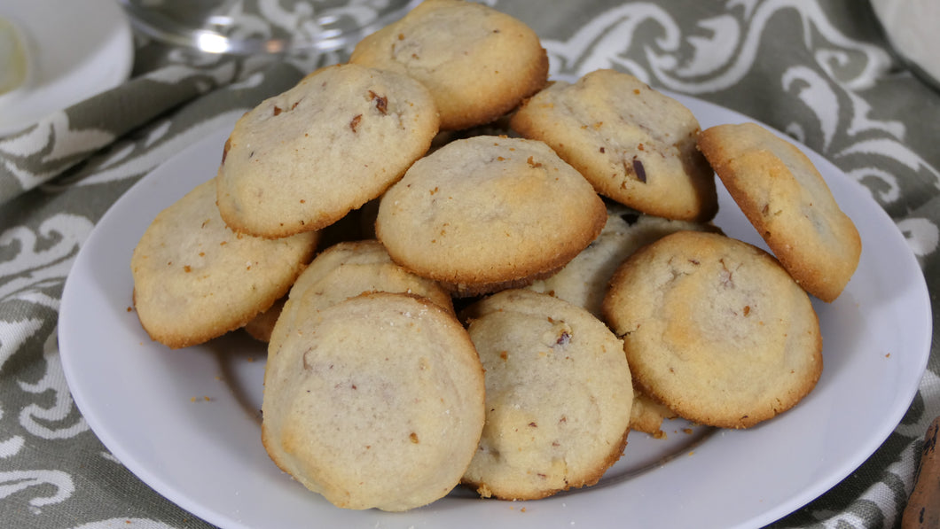 Keto Pecan Sandie Cookies 